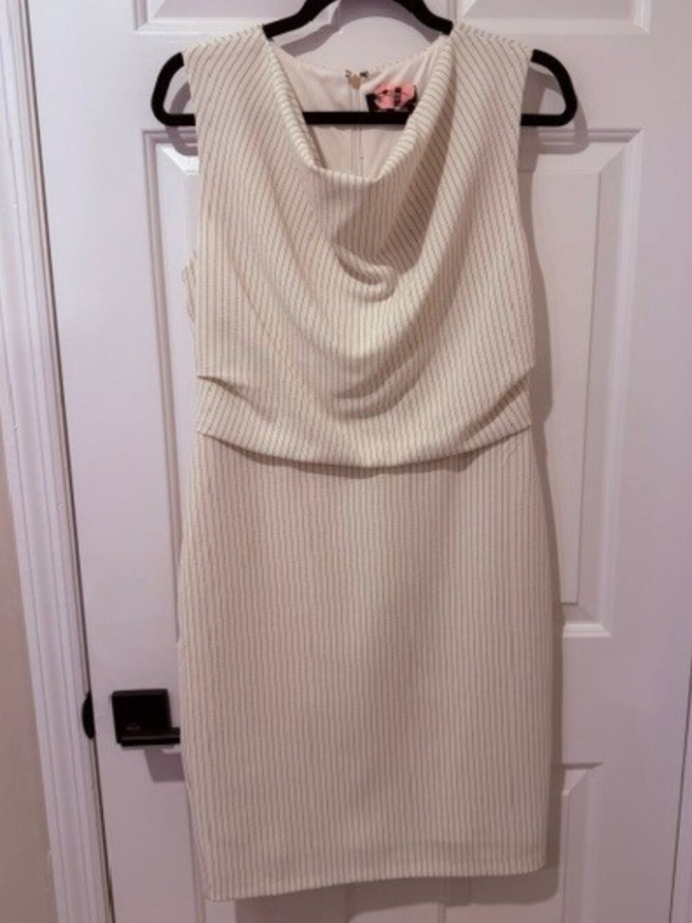 Like New Donna Karan Ivory Pinstripe Blouson sleeveless dress - Size 6
